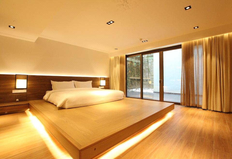 Shanshui Villa HotelBeidao 10-Bedroom Pool Villa