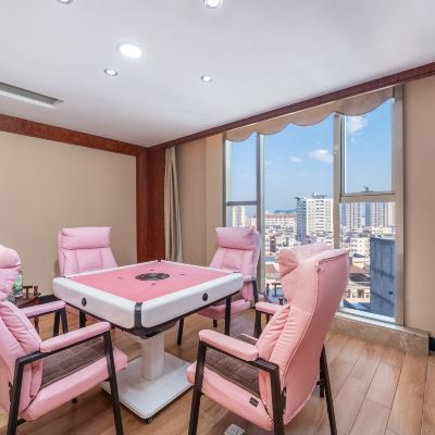 『喜樂雀』麻胡胡棋牌套房〈1房1廳+國潮新寵麻雀機〉 東莞滙麗華酒店優惠