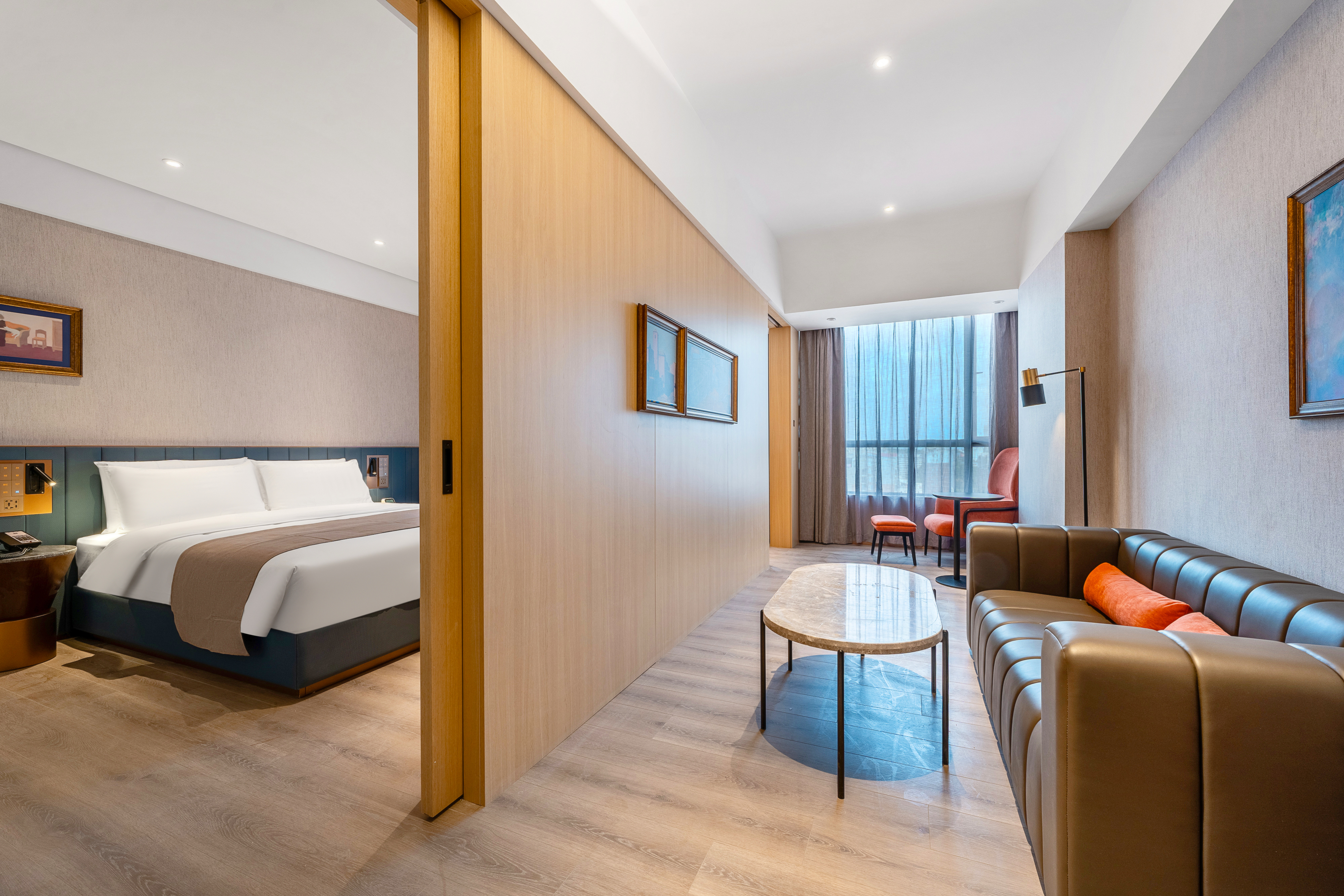 兰锦奢华套房（悠享舒适城景+浴缸+意式极简大沙发）