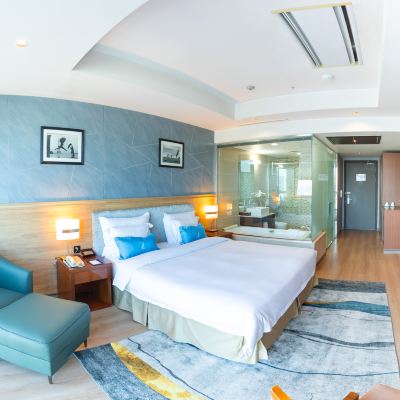 豪華特大床房 藍天大廈酒店優惠