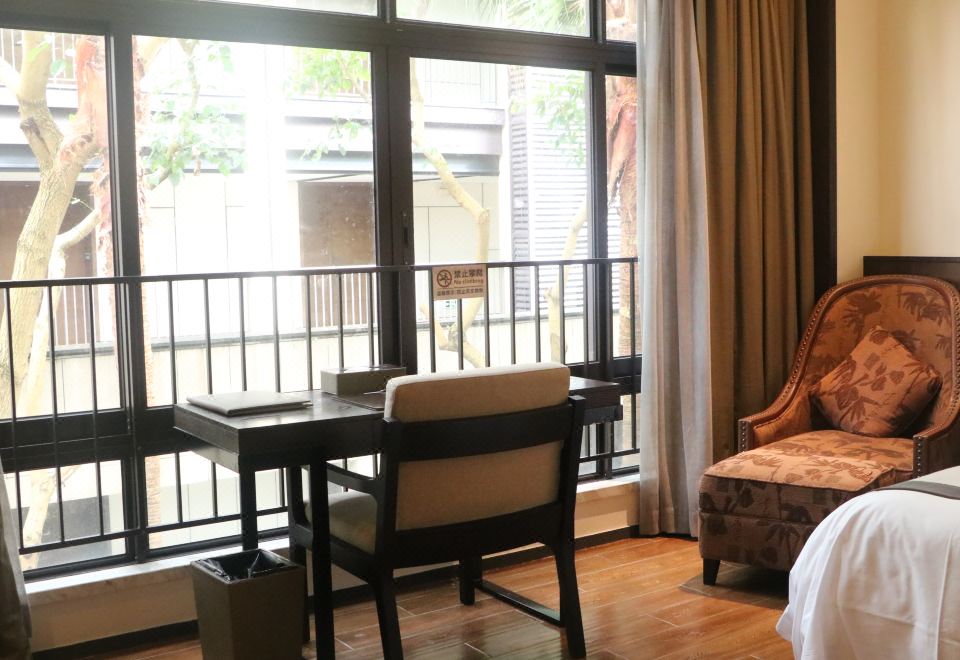 雅致舒睡大床房（自选特色舒睡枕｜助眠香薰）