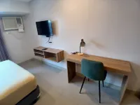 Milton Hotel Makati