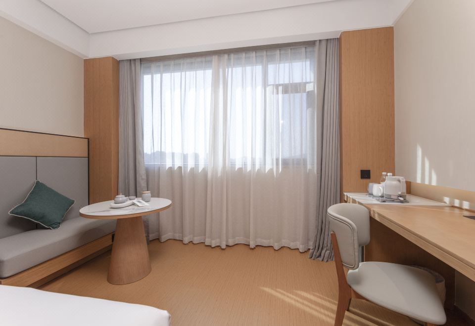 JI Hotel (Xiuning Qiyunshan West Avenue)Superior Queen Room