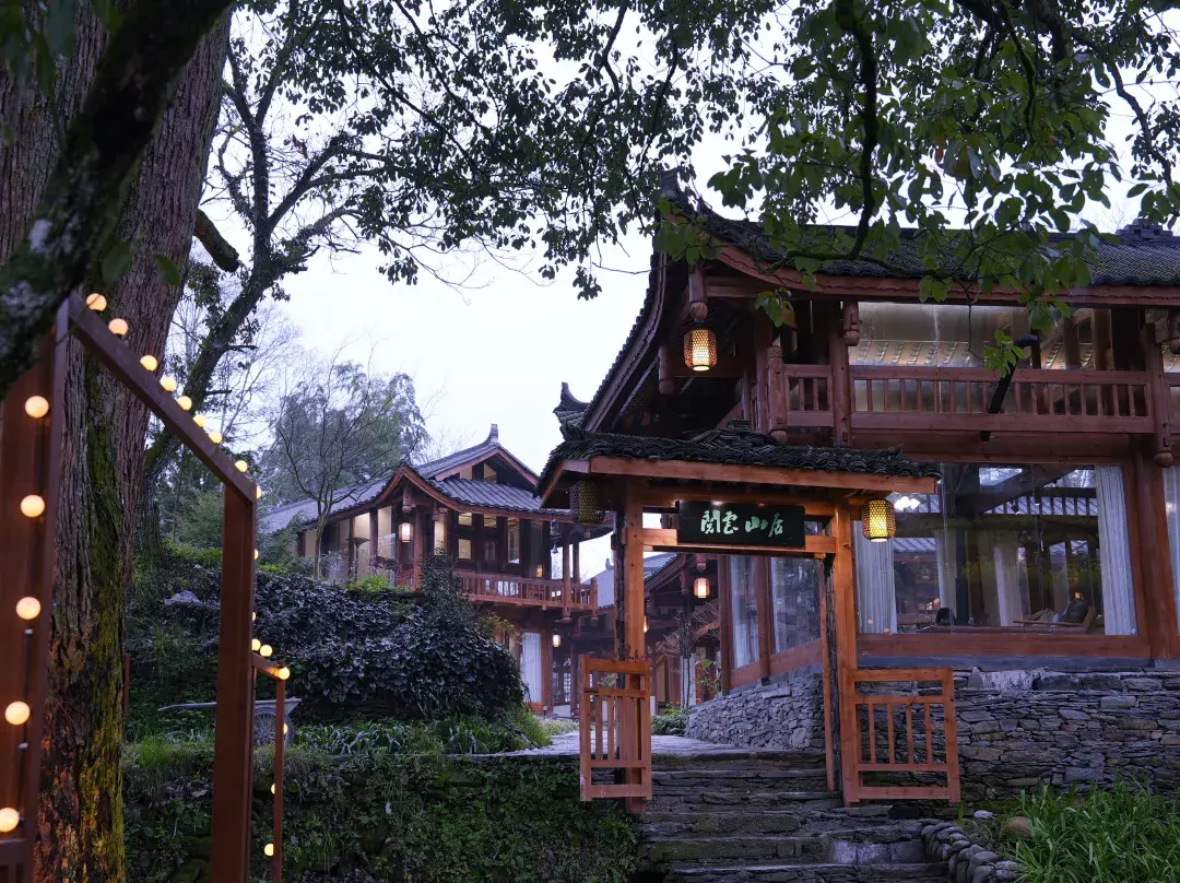 Sacred Mountain Retreat – Fanjingshan - Tongren