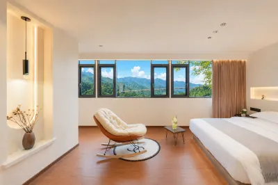 Tianyun Mountain House·Villa Xishanlinyumeisu (Huangling Scenic Area Branch) Hotels in 