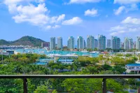 Four Seasons Ocean Courtyard Hotel Sanya Hotel a 
