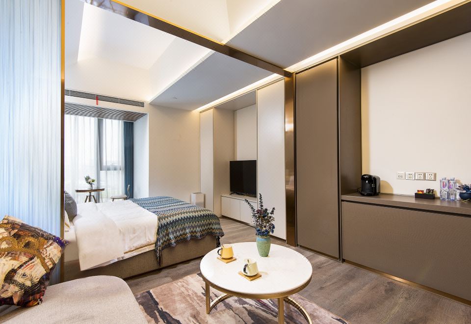 精英商務大床房（洗衣機+熨衣設備+咖啡機）