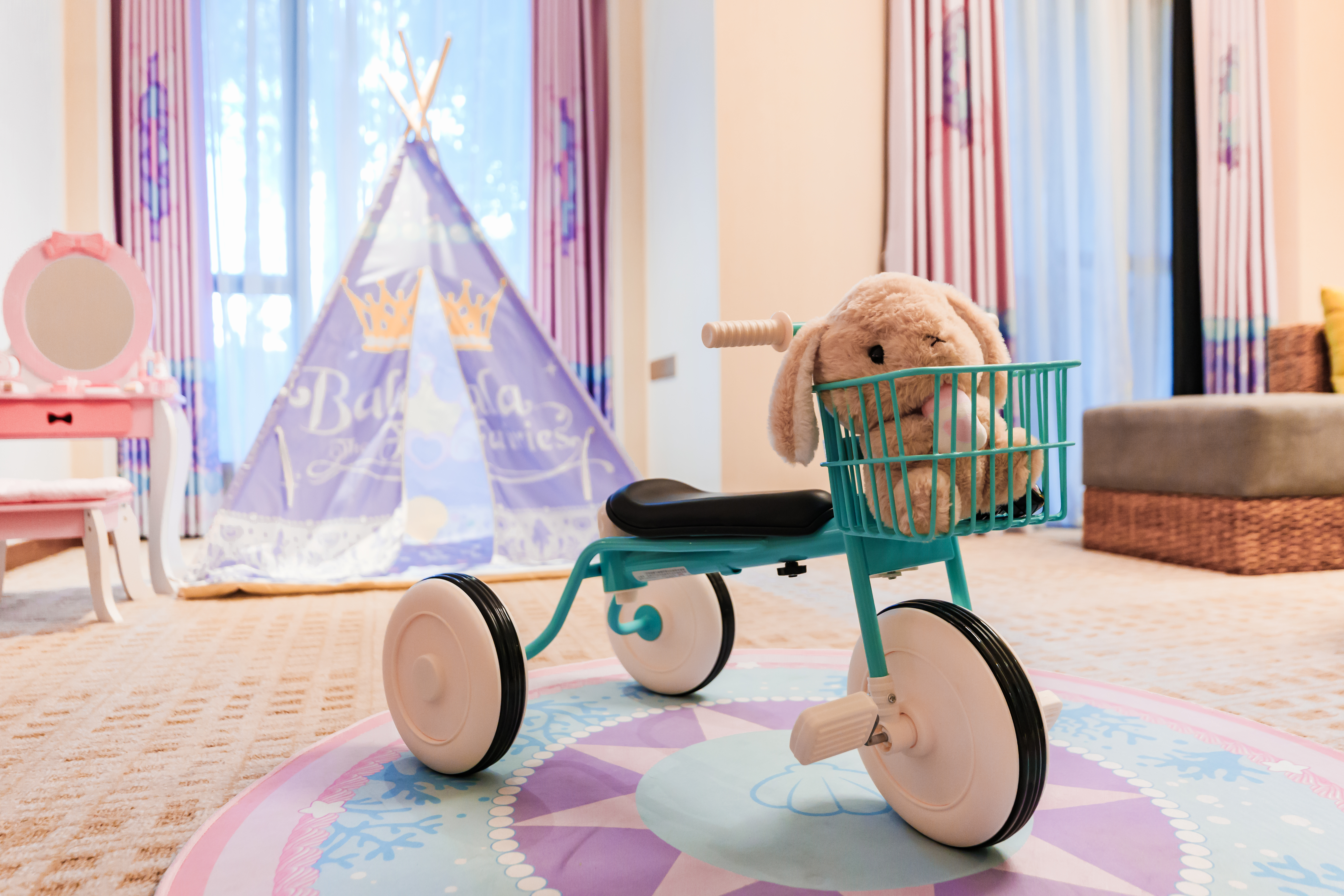 Kuya Balala Little Magic Fairy Princess Double Bed Room (East Building)