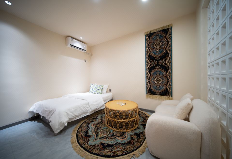 Comfy Cozy Family Suite