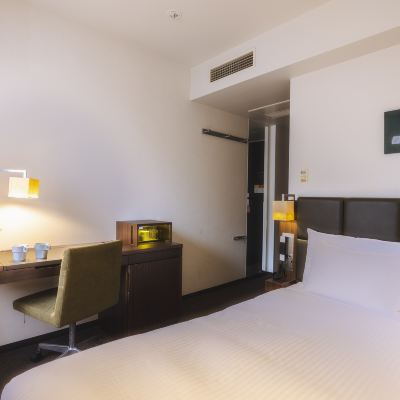 ダブルルーム喫煙 ホテルグレイスリー田町 クーポン