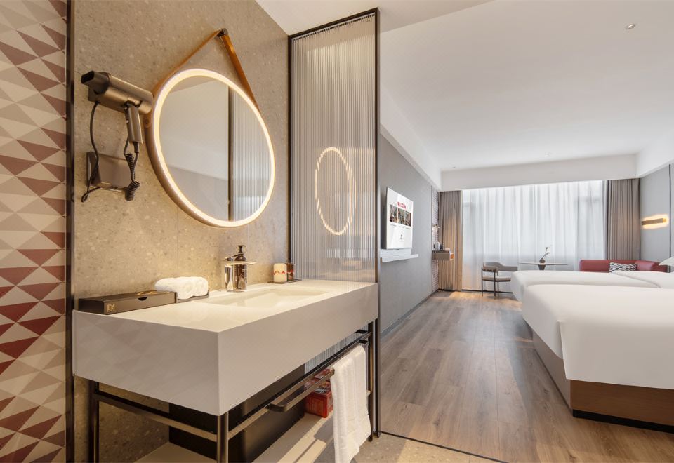 智能豪華雙床房〔智能客控+智能投屏+零壓床墊〕