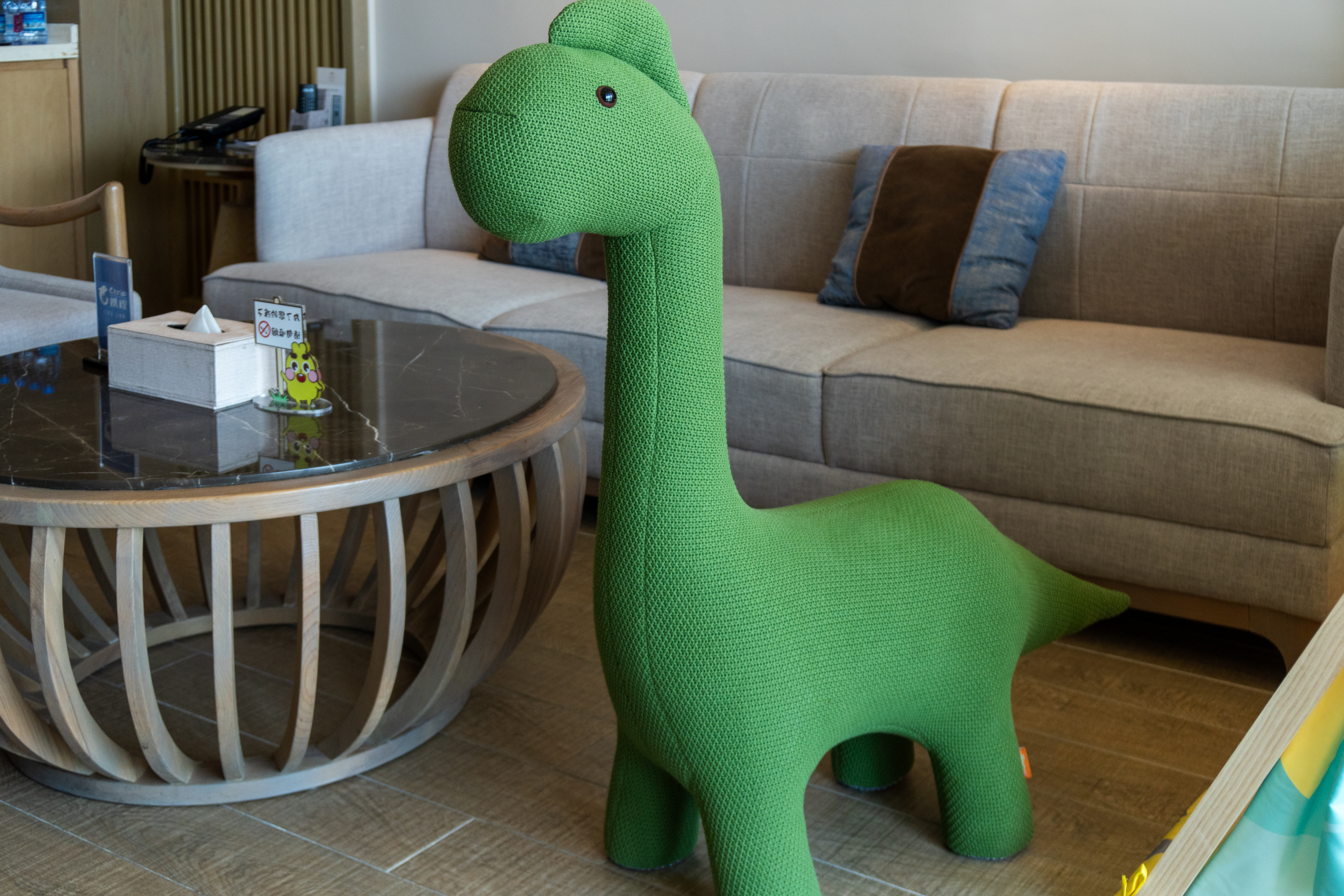 酷芽超级飞侠恐龙两房一厅亲子套房