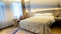 Jinglan Qingtang Hotel (Liuba Old Street)