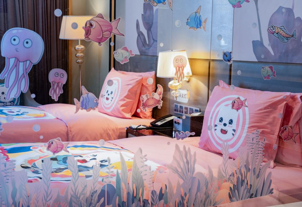 童夢奇幻親子雙床房（彩蛋主題|帳篷+益智桌+游戲毯）