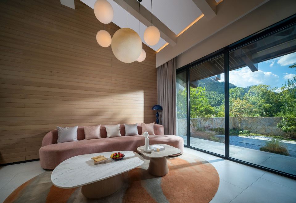 Tonglu Senbo Exclusive ResortDuplex Cabin Suite - Courtyard-View