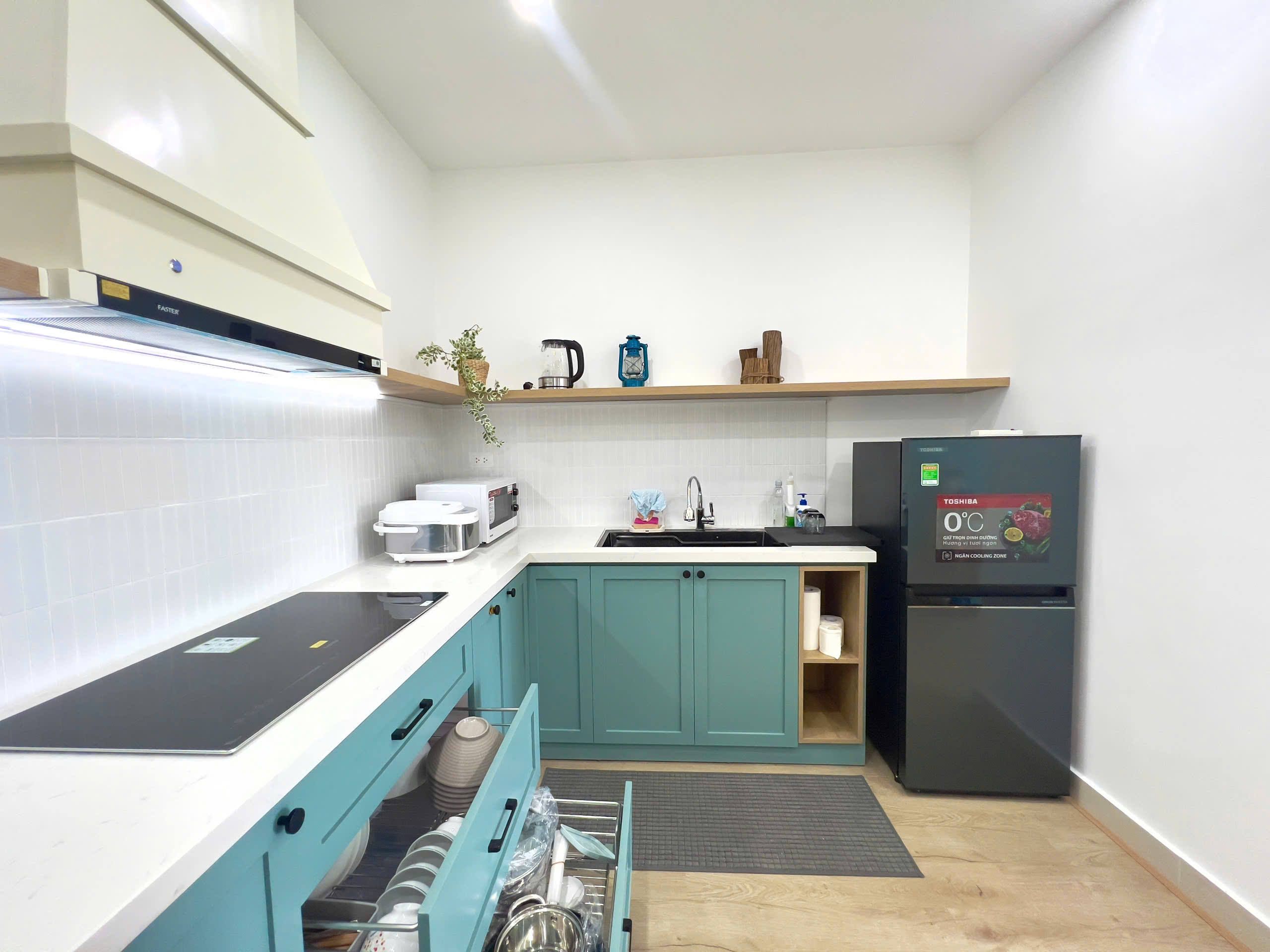 兩臥室陽臺公寓，城景+泳池