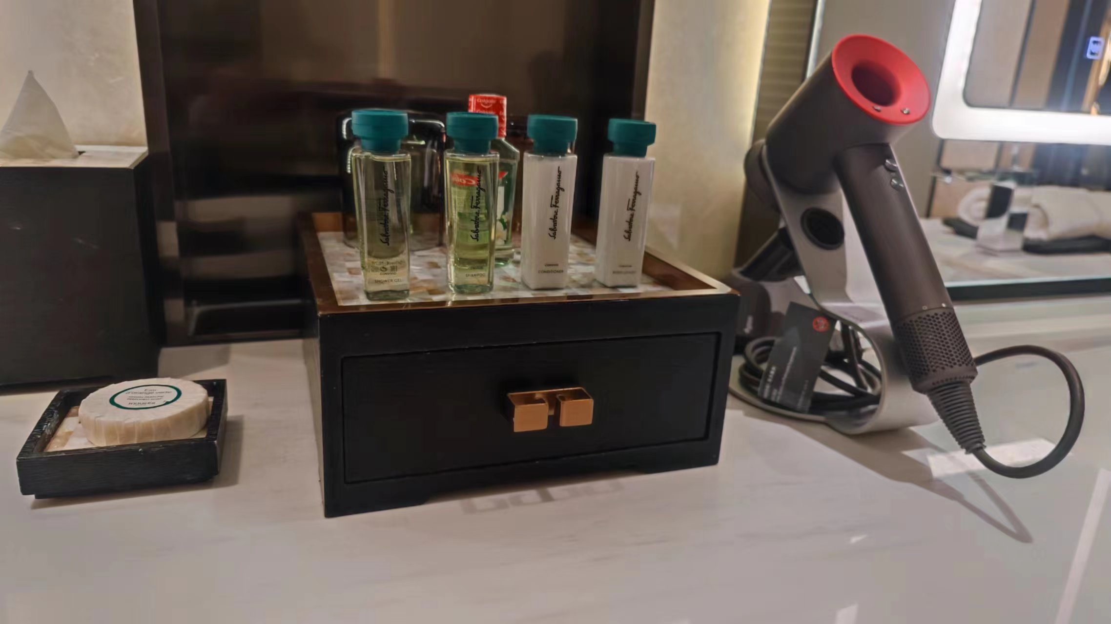 豪华景观大床房