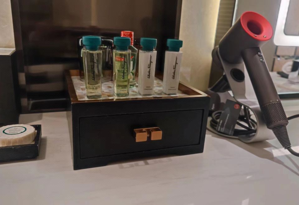 豪华景观大床房