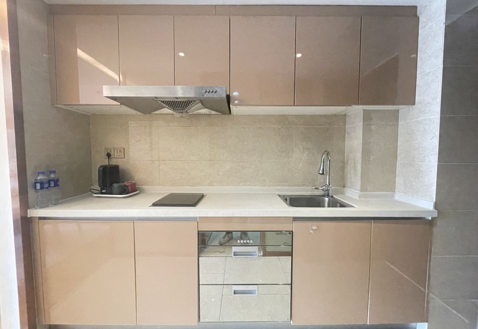 Yunshangju Theme ApartmentAmerican-Style Classic Deluxe Room