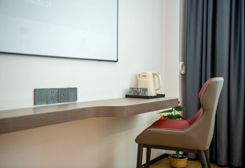 Xiamen Luke Hotel (Xiamen North Station)Deluxe Double Room