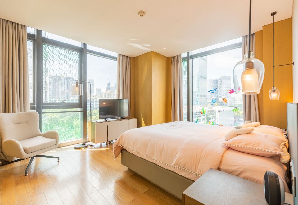 Courtyard Shenzhen BayFamily Suite Cartoon Theme