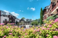 Comfort Aparthotel Lourdes L'Acacia Hotel di 