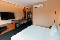 The Funny Lion - Puerto Princesa Hoteles en 