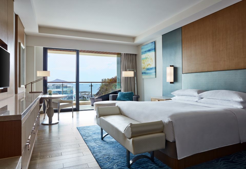 舒适海景大床房