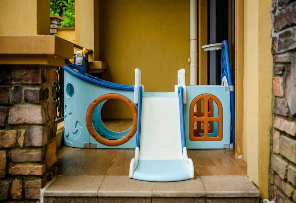 Yuetianxia Hot Spring HotelArea B Zhu Zhu Xia Waterside Hot Spring Three-Bedroom Villa - Garden Tub