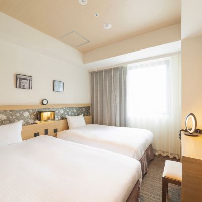 Studio Twin-Smoking Hotel Keihan Yodoyabashi Promo Code
