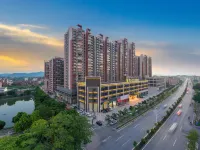Vienna International Hotel (Guangdong Luoding Xicheng Duhui) Hotels in Luoding