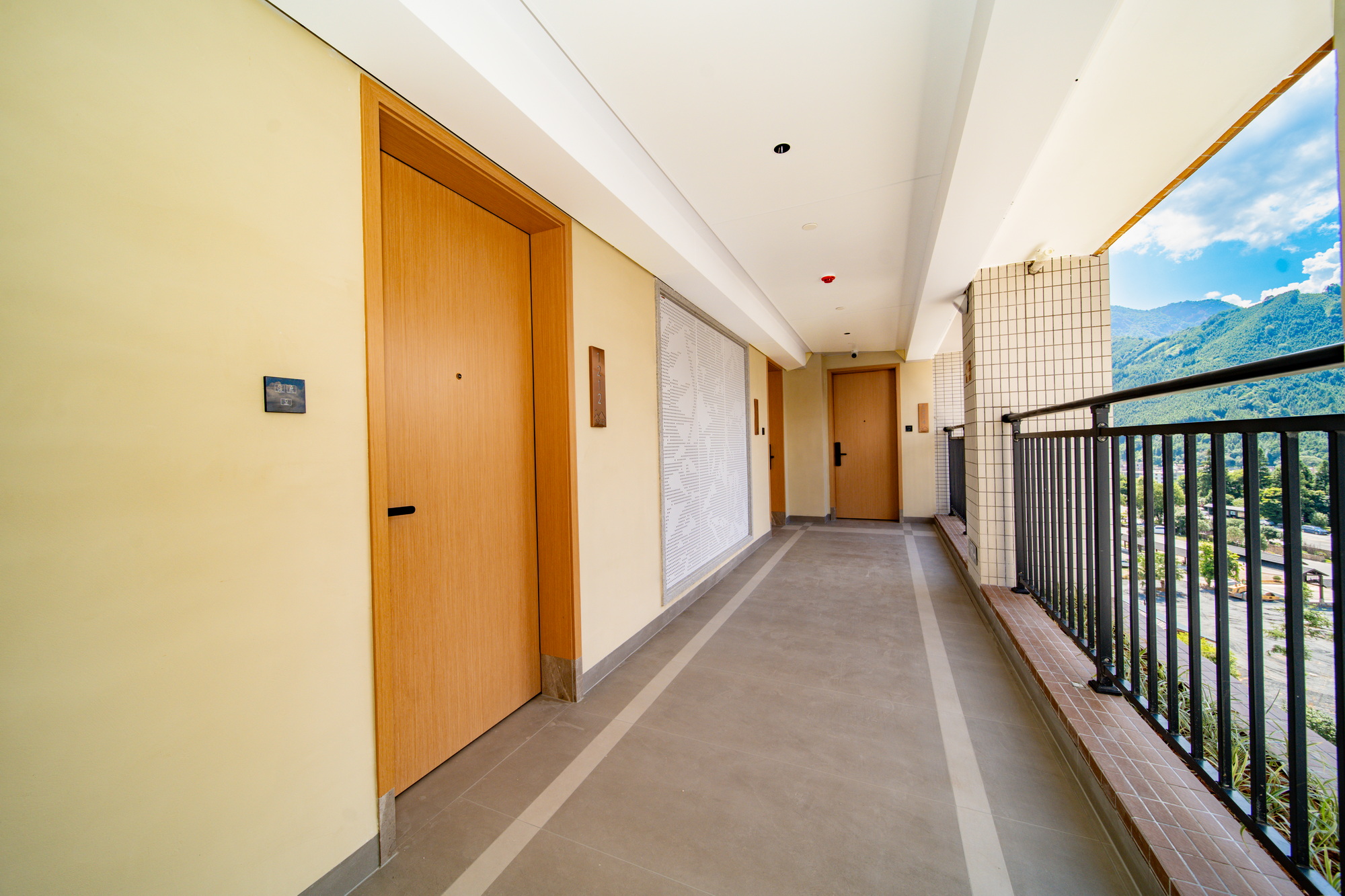 悦泉居温泉大床房I独立泡池