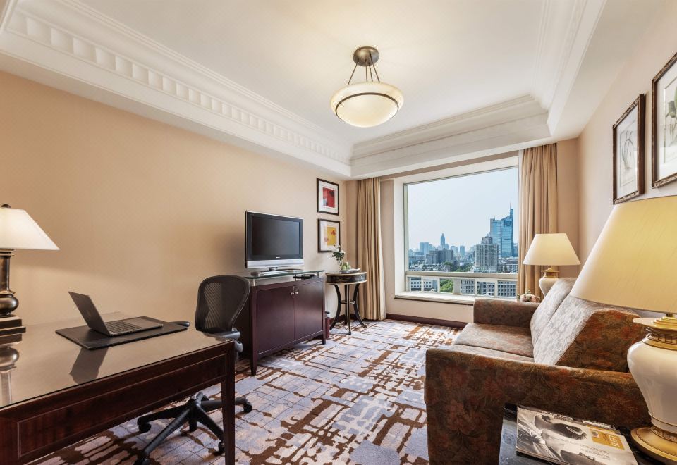 豪華城景家庭套房