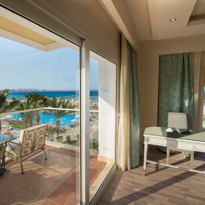 LE REVE SUITE Premier le Reve Hotel & Spa Hurghada Promo Code