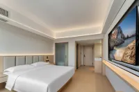 Luoping Hotel