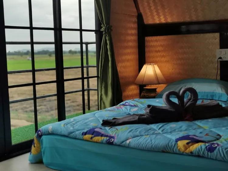 บ้านโรงนา (7,8,9)