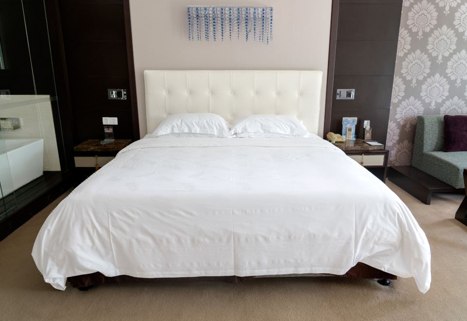 5號樓?園林波眠大床房