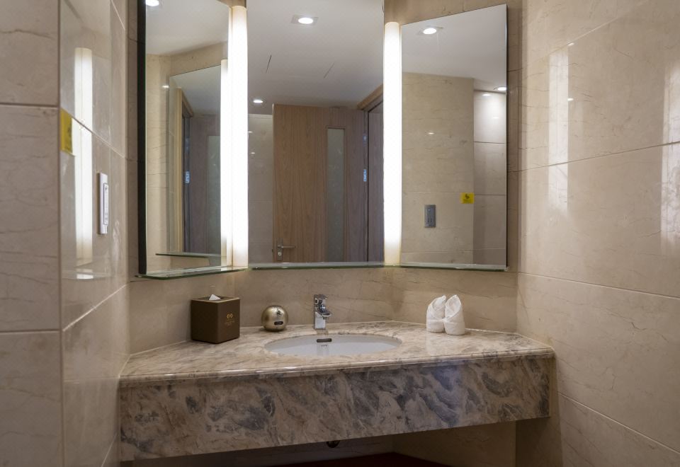 Gloria Grand Hotel JishouExecutive Suite