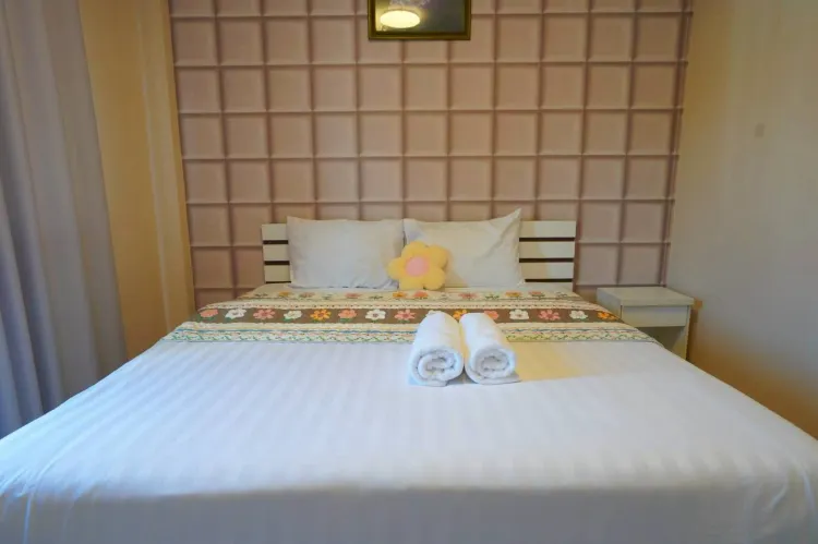 ห้องซูพีเรียร์ เตียงใหญ่ 1 เตียง