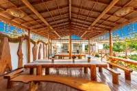 Banshanjian Xiyuan | Mid·Mountain Stream Manor Homestay (Guozigou Pasture)