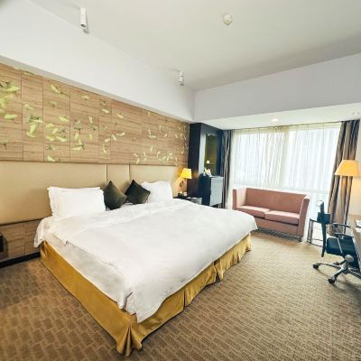 三人家庭超級大床房 西安綠地假日酒店優惠