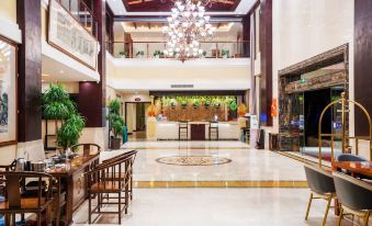 Jinggu Yingjiang International Hotel