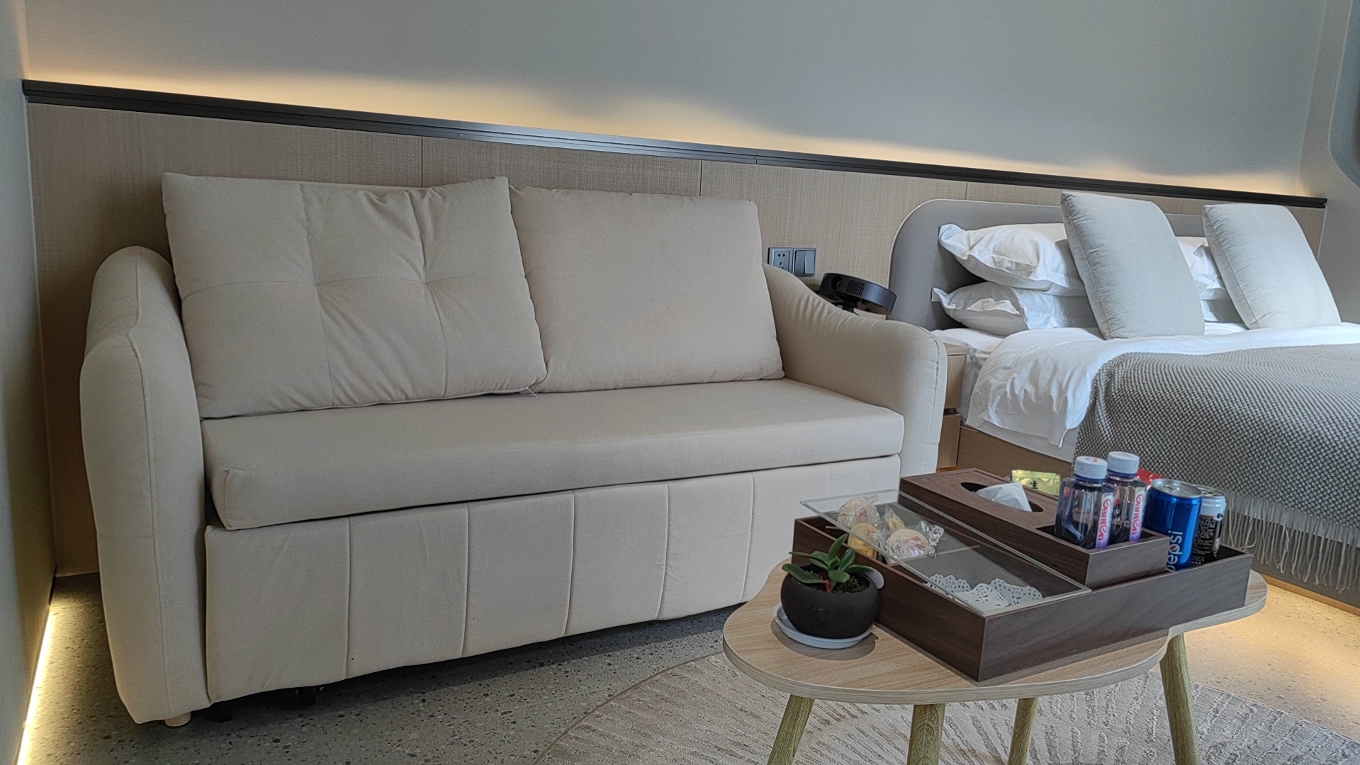 Guestroom - Courtyard-View (Double Bed)