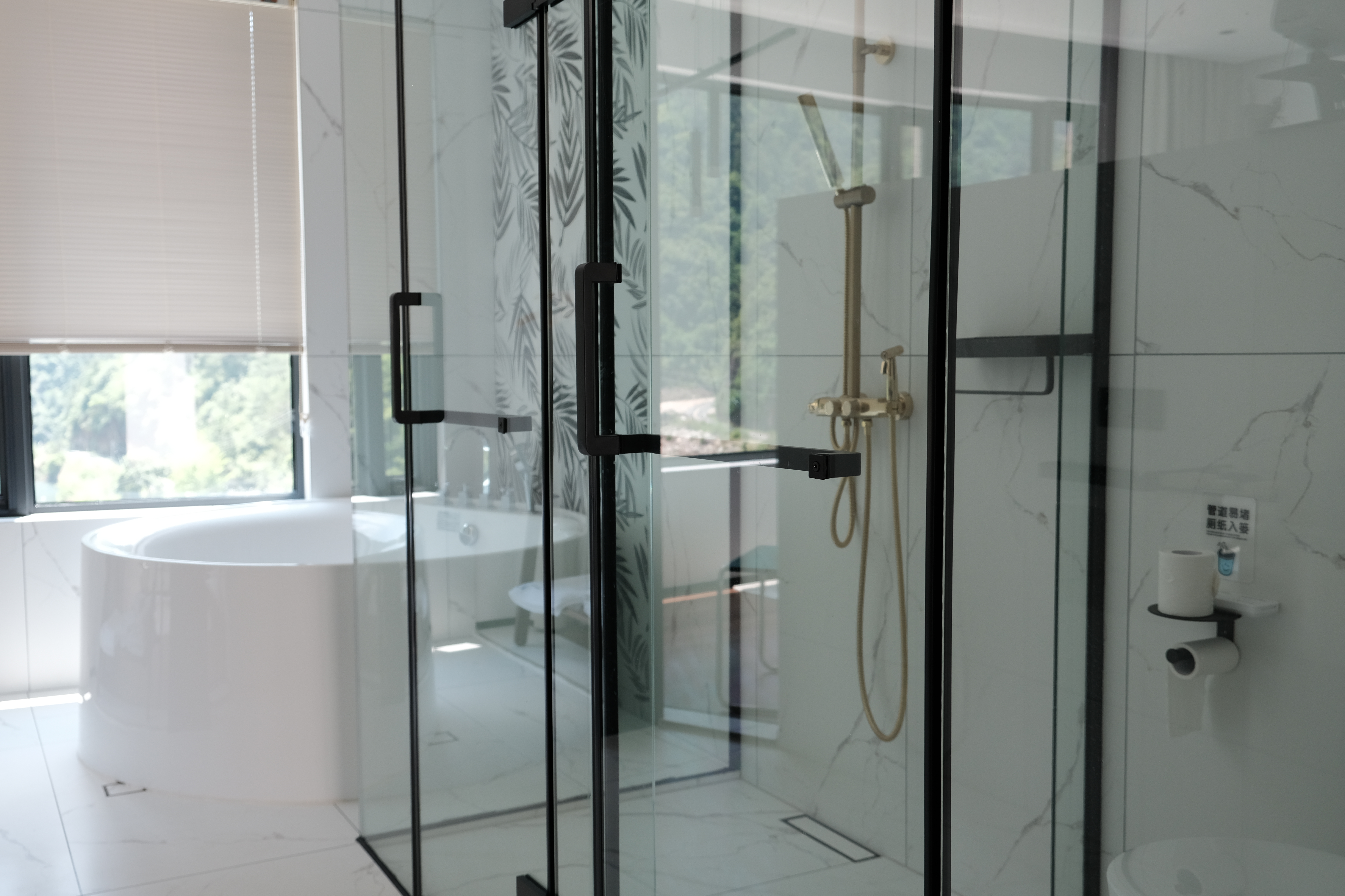 Hangzhou Lin'an Komu Homestay叁号舒适大床房