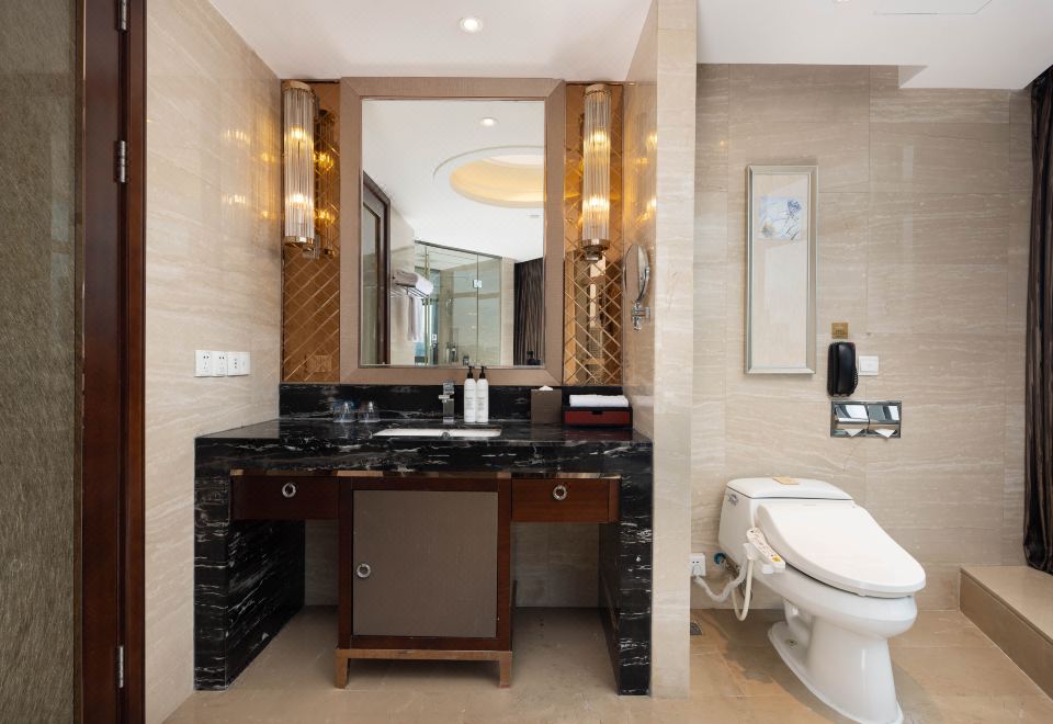 Rising Butterfly Hotel, Chengdu TaiKoo LiExecutive Deluxe Room King