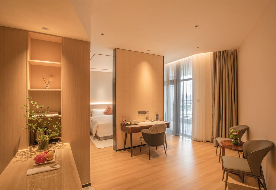 NEW丽雅尊享大床房