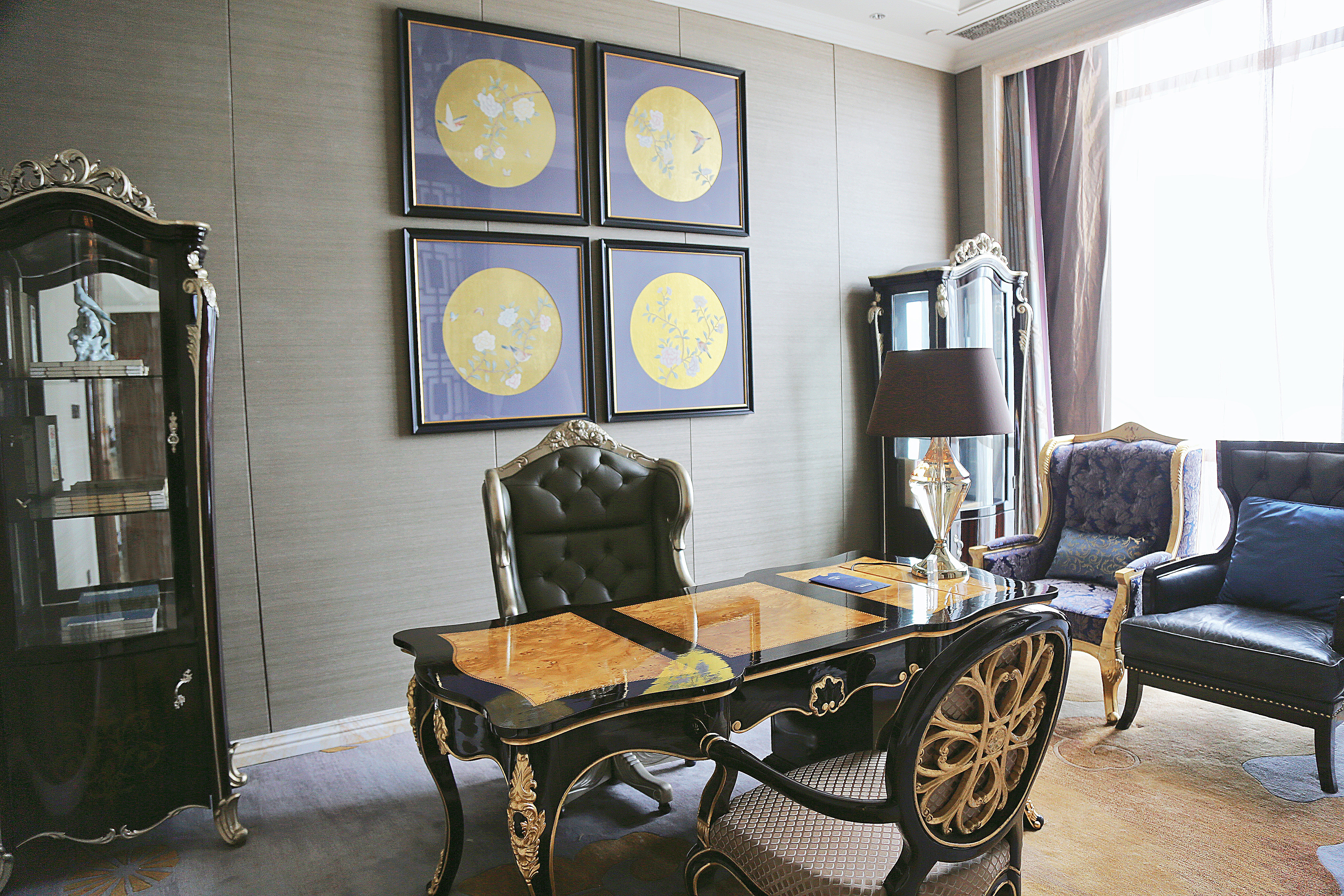 Wanda Realm Tai'an总统套房（直麪泰山+奢享空间+独立乾湿蒸+按摩浴缸）