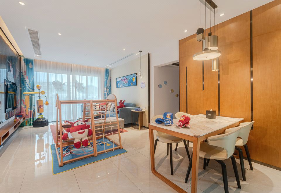 酷芽超級飛俠運動親子三房一廳