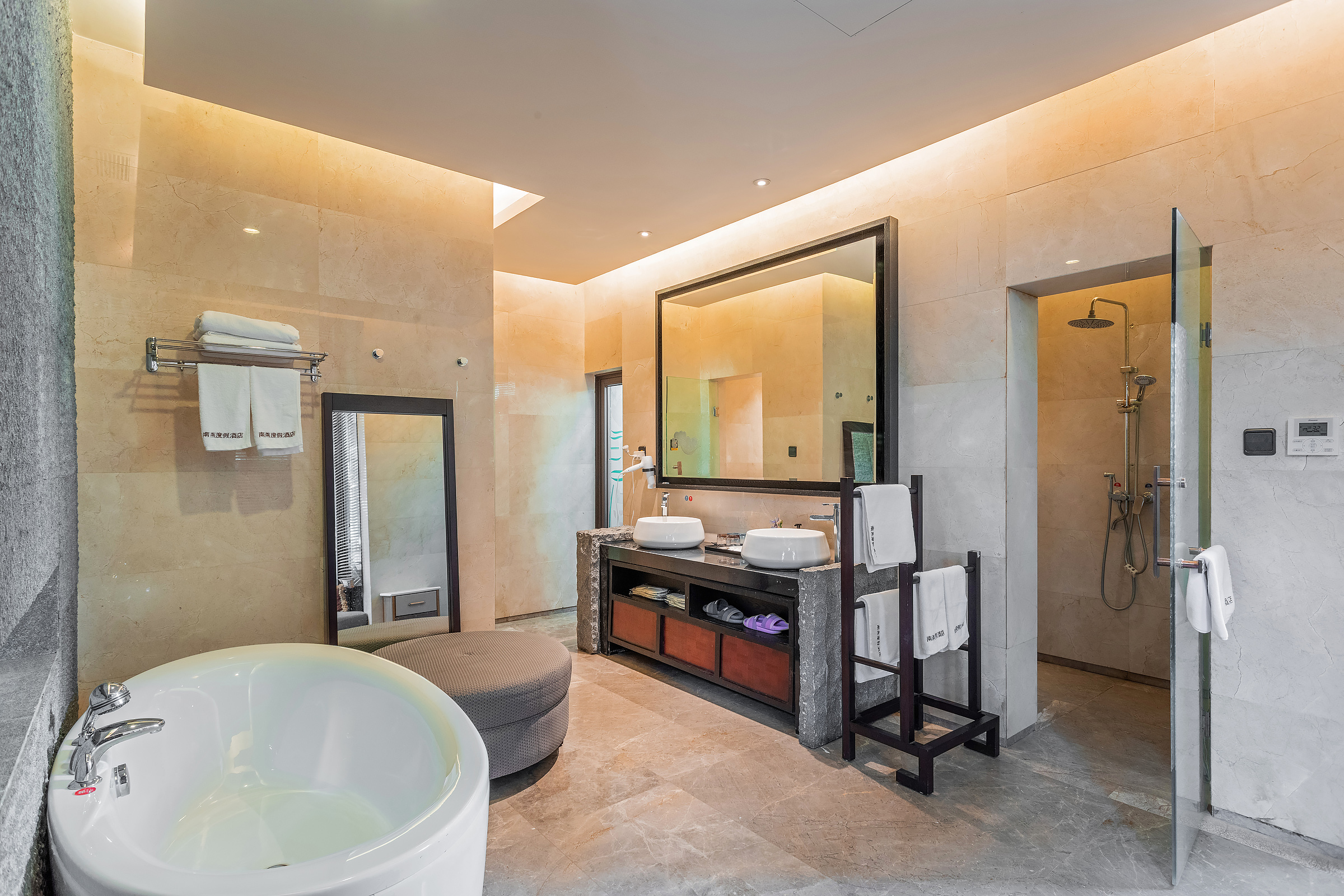 独立庭院别墅·三卧