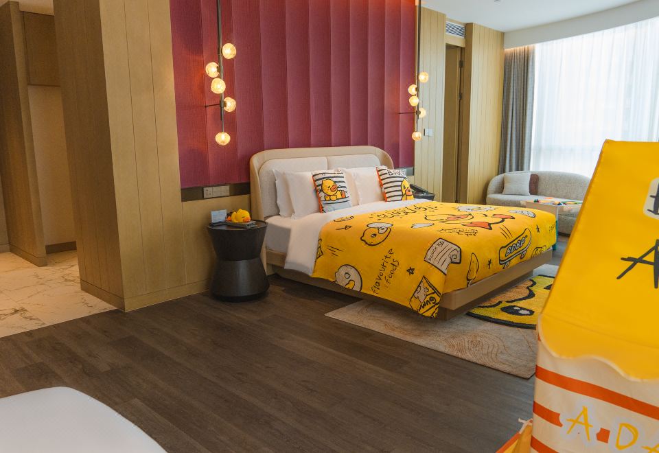 小黄鸭主题家庭房（智能客控+森林氧吧）